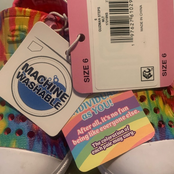Skechers Kids' Colorful Tie-Dye Slip-On Sneakers - Picture 5 of 9